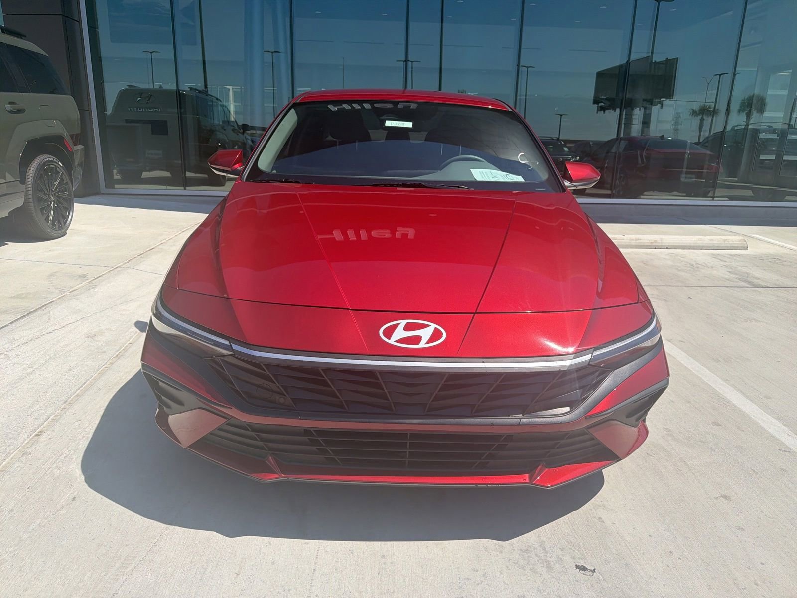 Used 2024 Hyundai Elantra SEL FWD image 2