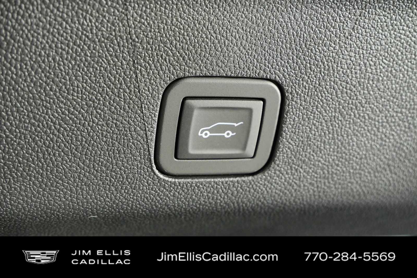 New 2026 Cadillac Escalade ESV Luxury w/ Touring Package AWD/4WD image 37