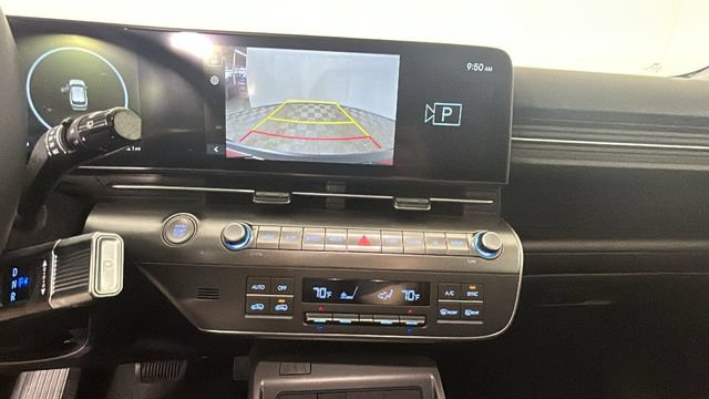 Certified 2025 Hyundai Kona SEL AWD/4WD image 25