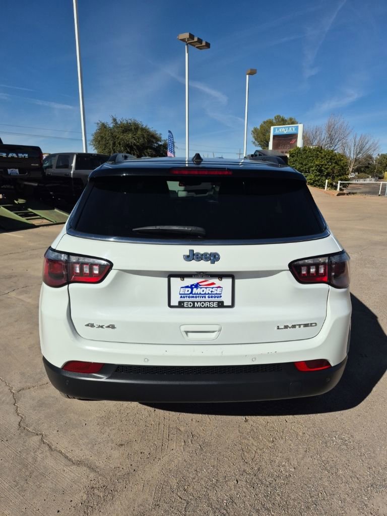 Used 2024 Jeep Compass Limited AWD/4WD image 6
