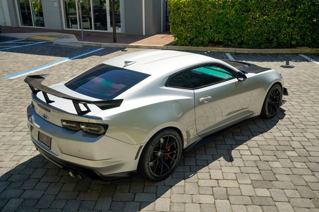 Used 2019 Chevrolet Camaro ZL1 image 28