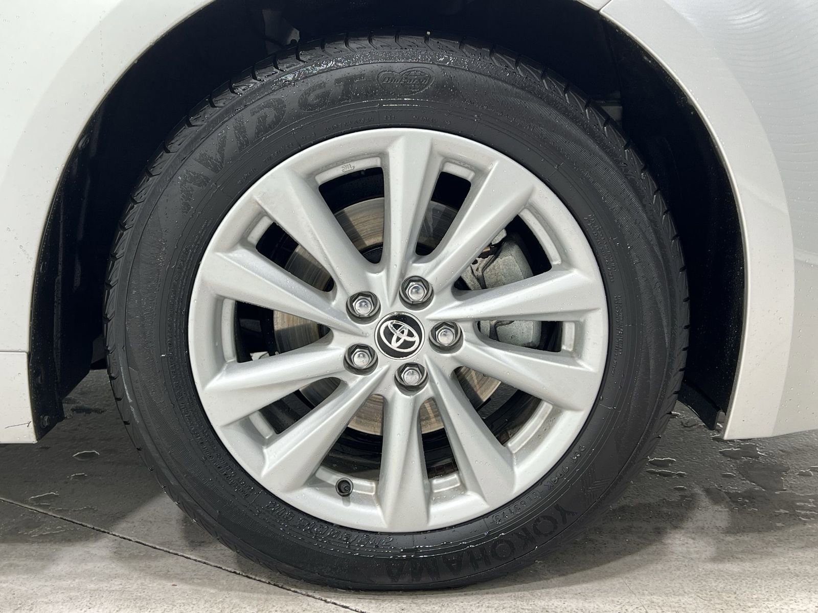 Used 2024 Toyota Corolla SE image 10