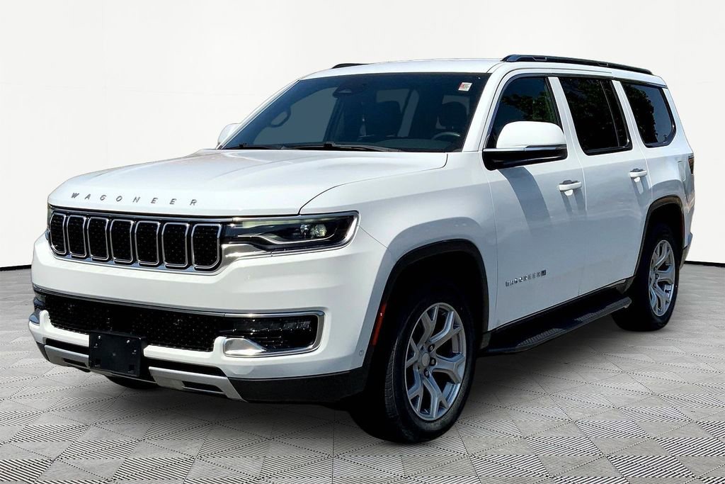 Used 2022 Jeep Wagoneer Series II AWD/4WD image 3