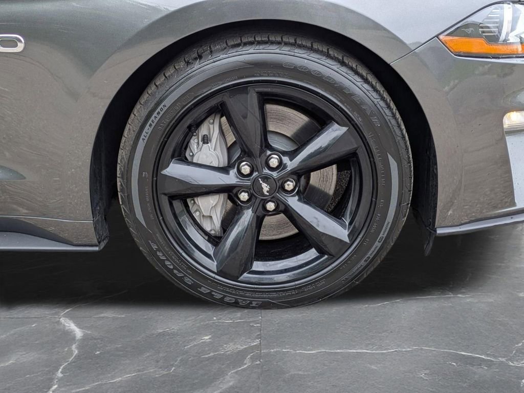 Used 2019 Ford Mustang GT RWD image 25