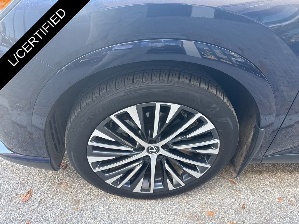 Used 2024 Lexus RX 350 Premium Plus w/ Convenience Package image 4