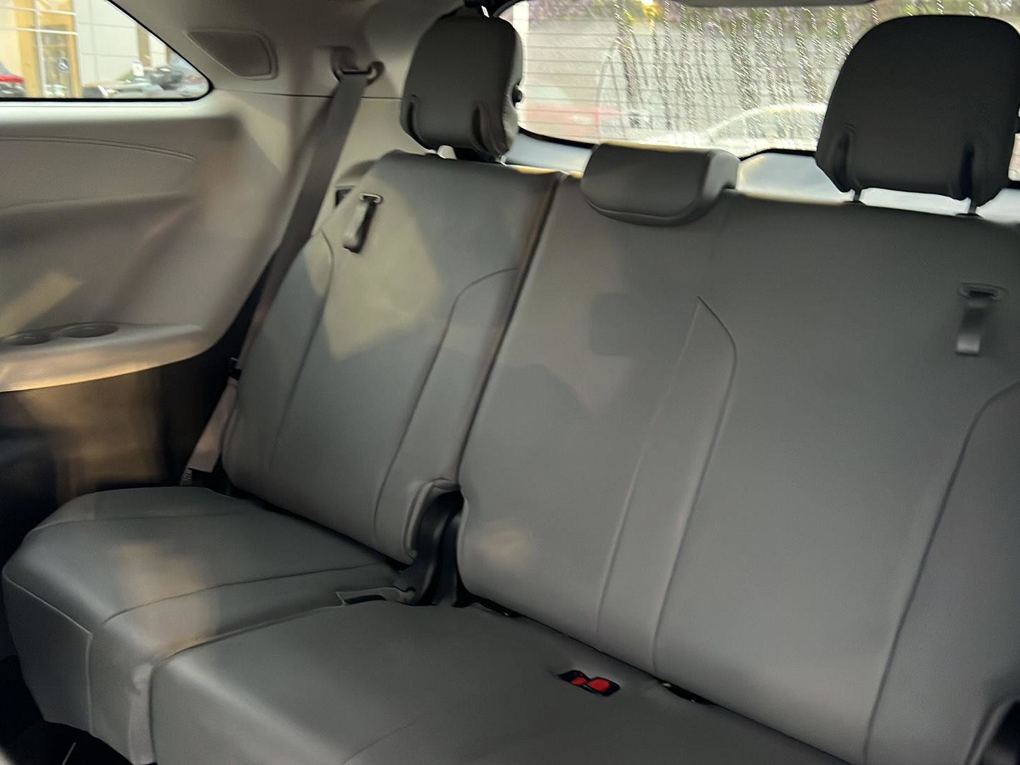 Certified 2022 Toyota Sienna XLE w/ XLE Plus Package image 12