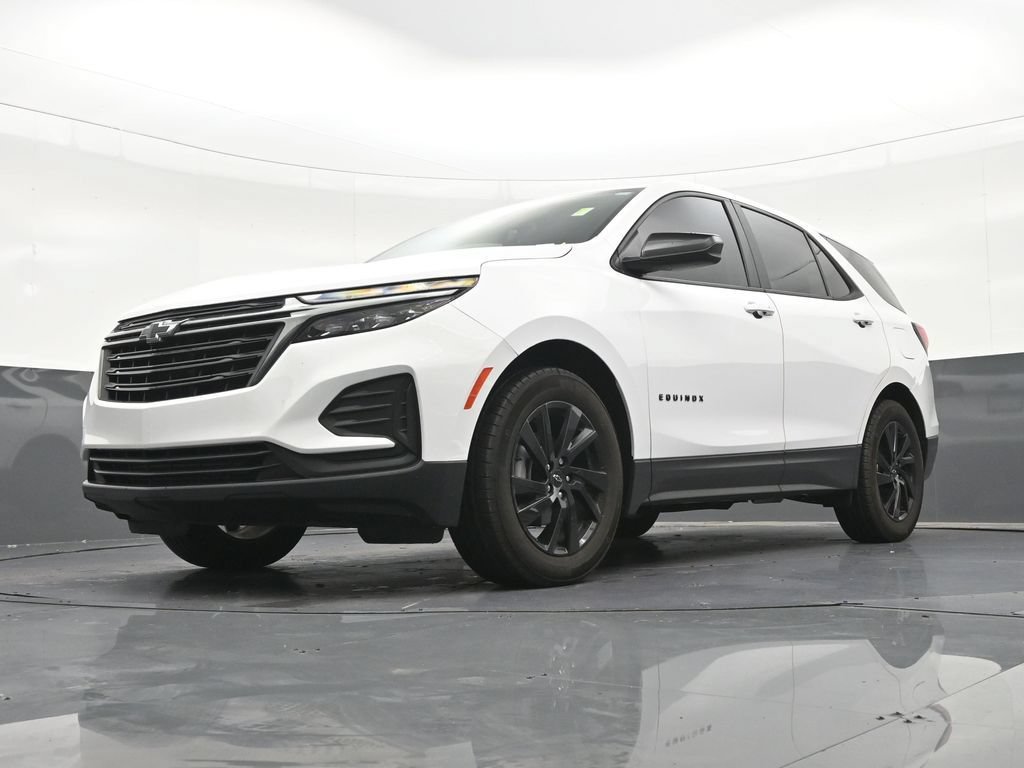 Used 2024 Chevrolet Equinox LS w/ Sport Edition FWD image 23