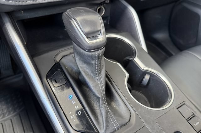 Used 2023 Toyota Highlander XLE FWD image 29