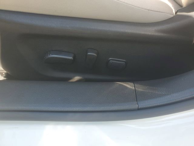 Used 2024 Nissan Altima 2.5 SV w/ SV Premium Package FWD image 17