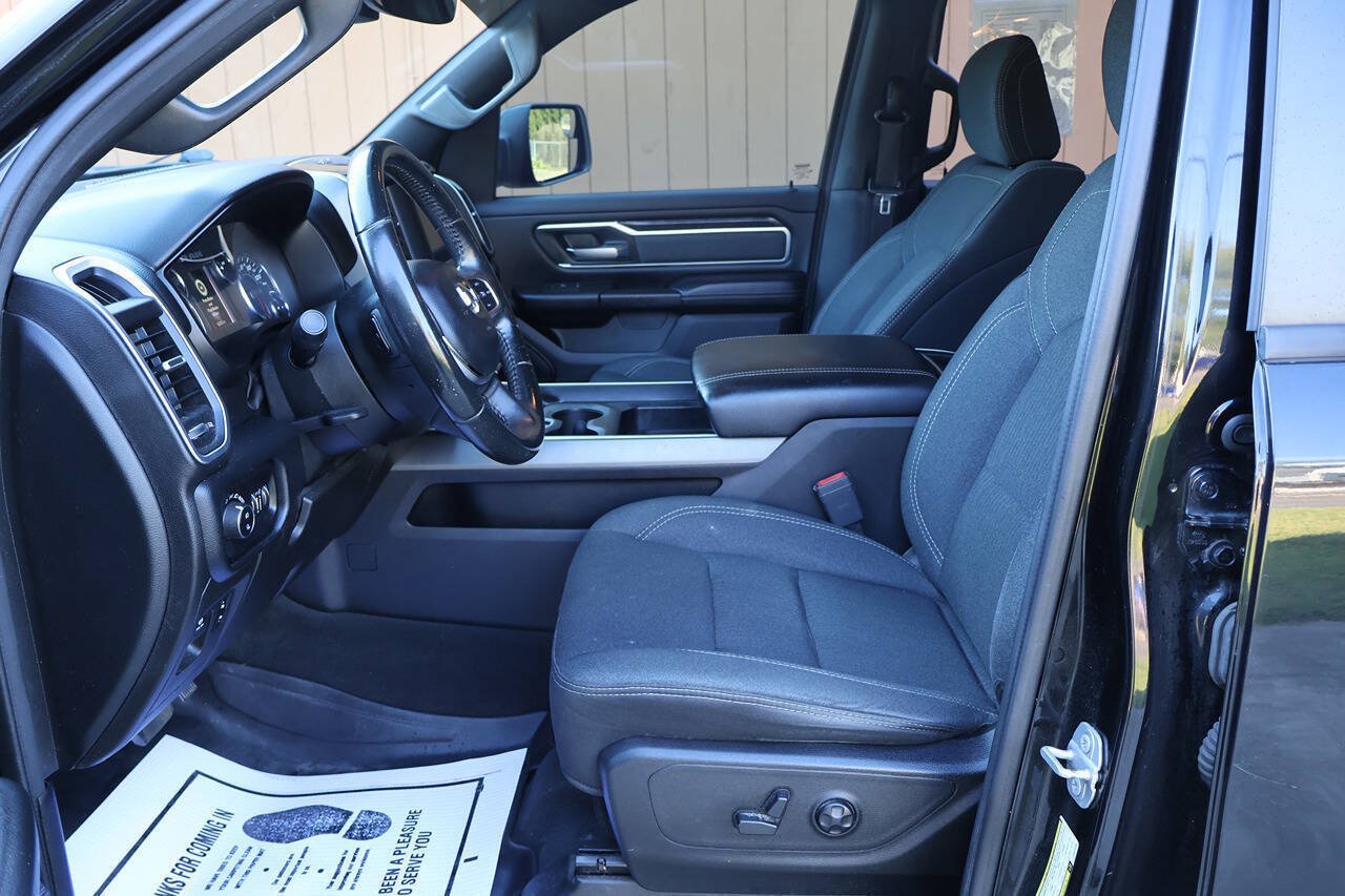 Used 2019 RAM 1500 Big Horn AWD/4WD image 13