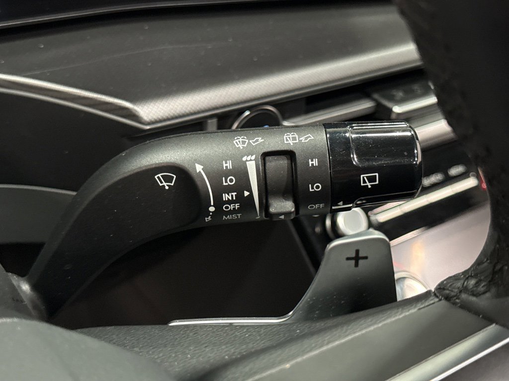 Used 2025 Hyundai Santa Fe SEL image 15