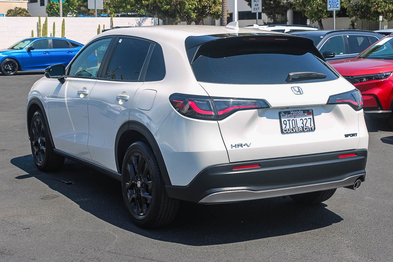 Certified 2025 Honda HR-V Sport image 7