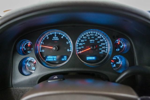 Used 2011 GMC Yukon XL Denali AWD/4WD image 8