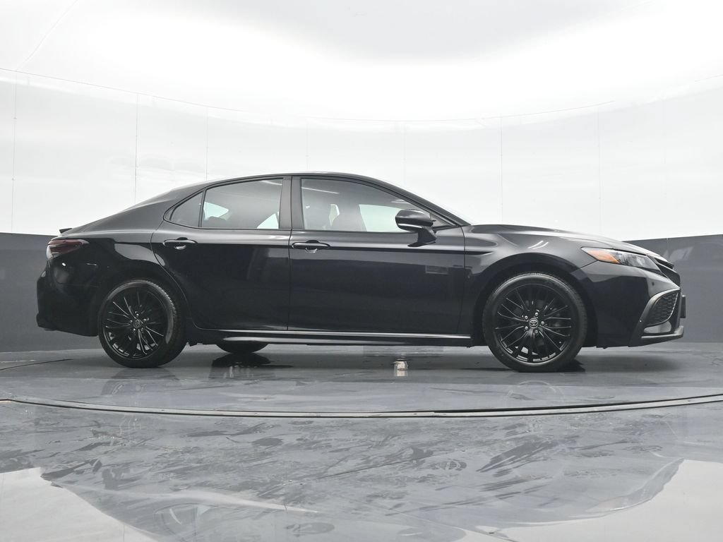 Used 2022 Toyota Camry SE AWD/4WD image 31