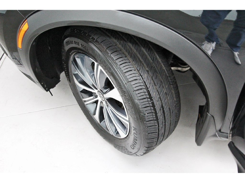 Used 2025 INFINITI QX60 Pure w/ Cargo Package FWD image 7