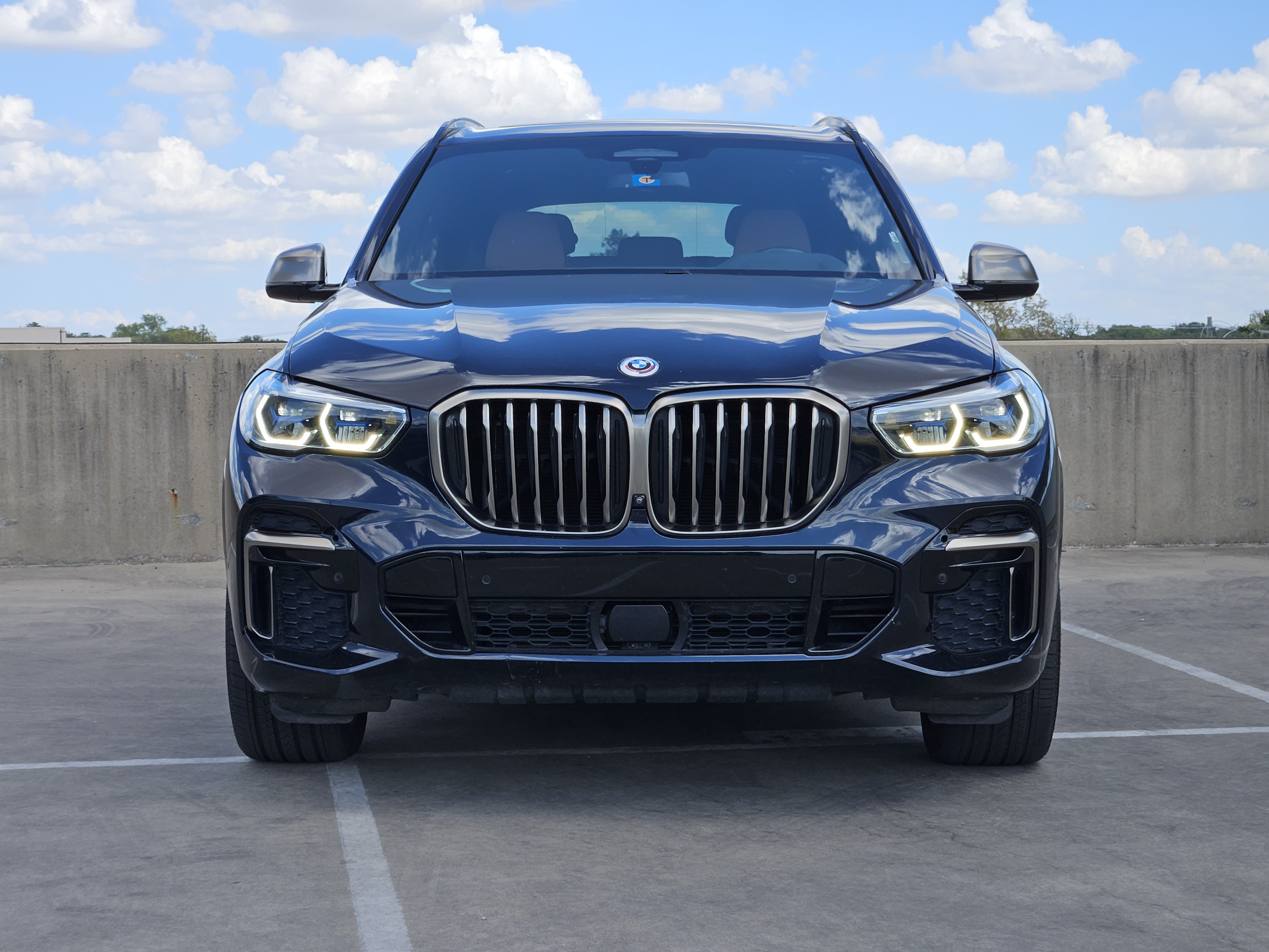 Used 2023 BMW X5 M50i w/ Executive Package AWD/4WD image 11
