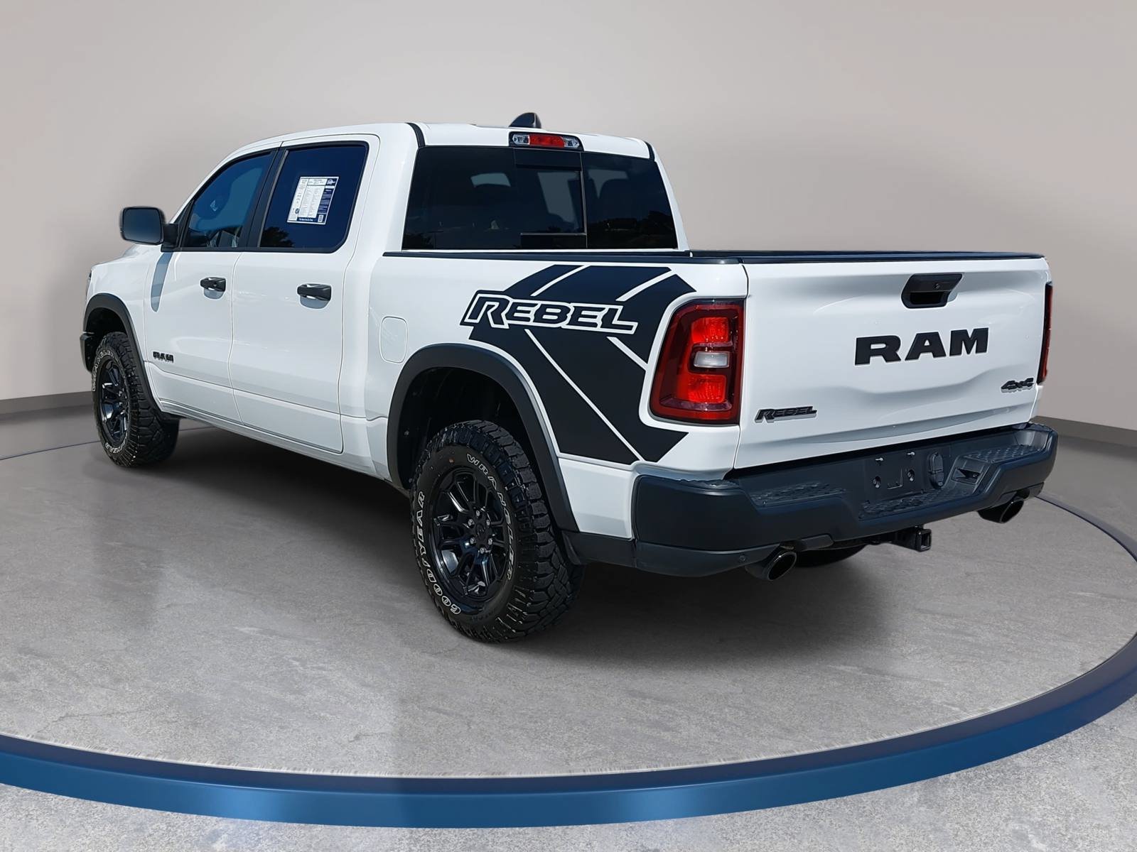 Used 2025 RAM 1500 Rebel w/ Rebel Level 1 Equipment Group AWD/4WD image 7