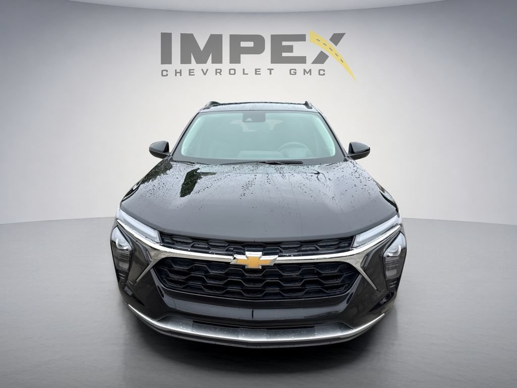 New 2026 Chevrolet Trax LT FWD image 8