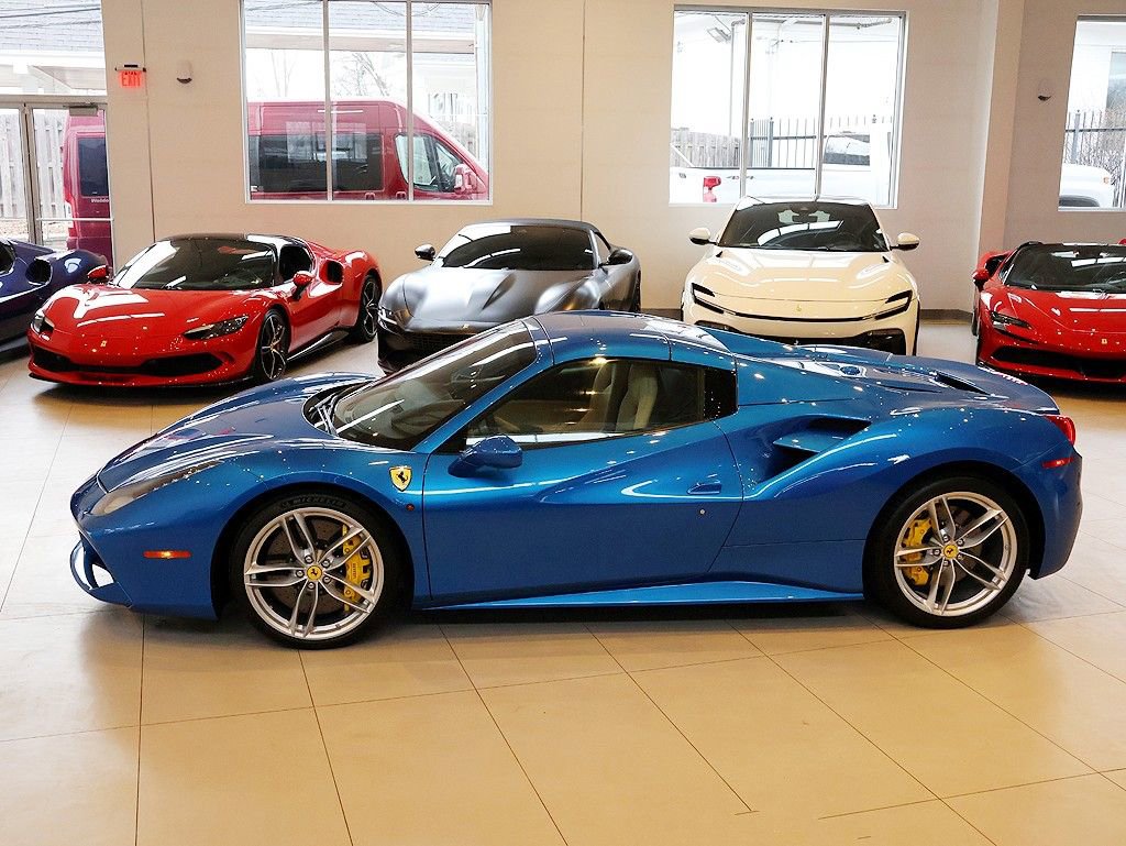 Certified 2017 Ferrari 488 Spider RWD image 3
