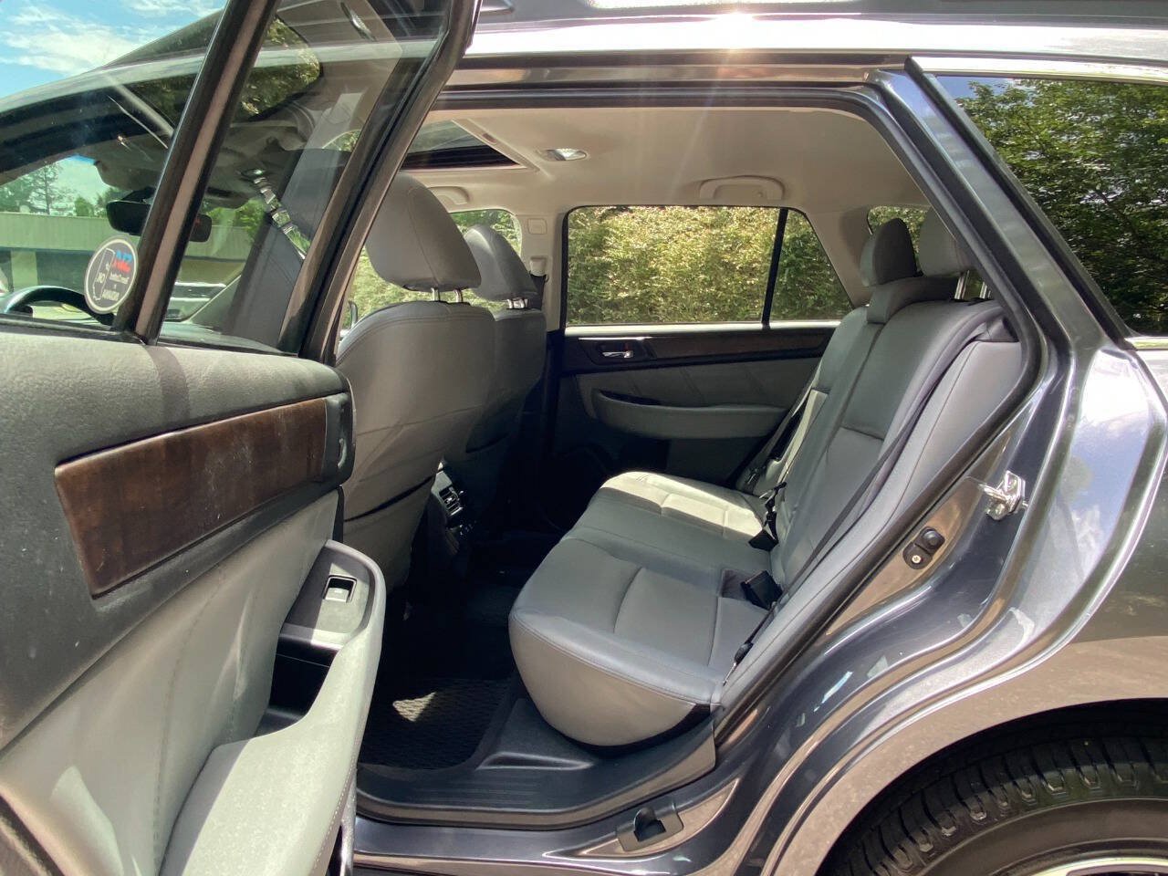 Used 2019 Subaru Outback 2.5i Limited AWD/4WD image 44