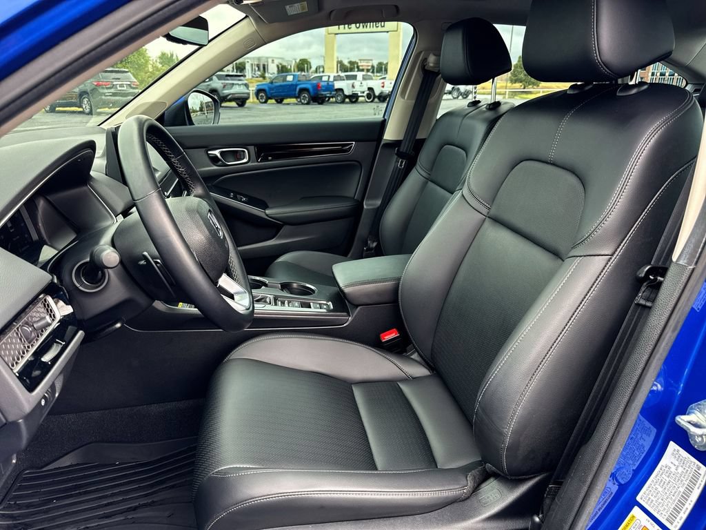 Used 2024 Honda Civic Touring image 11