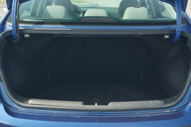 Used 2020 Hyundai Elantra SEL image 17