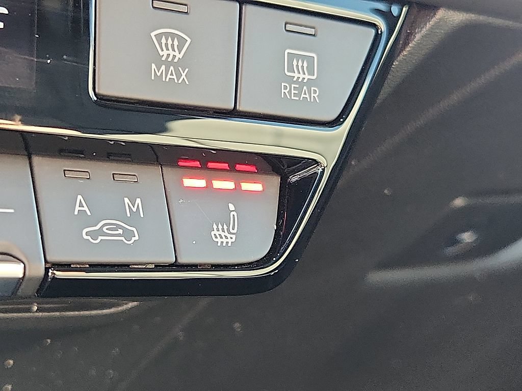 Certified 2025 Audi Q4 e-tron Premium Plus w/ Premium Plus RWD image 26