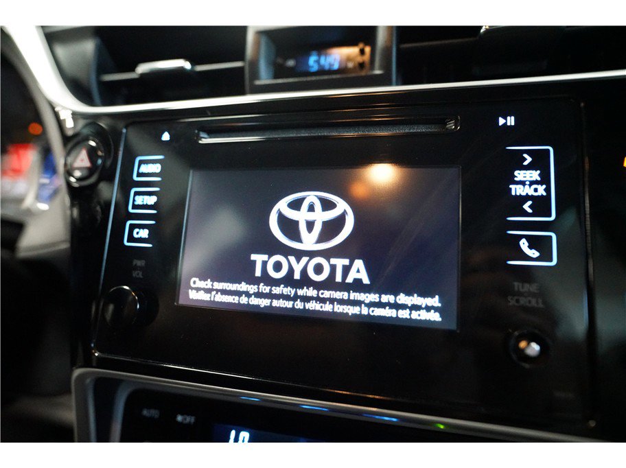 Used 2017 Toyota Corolla LE image 21