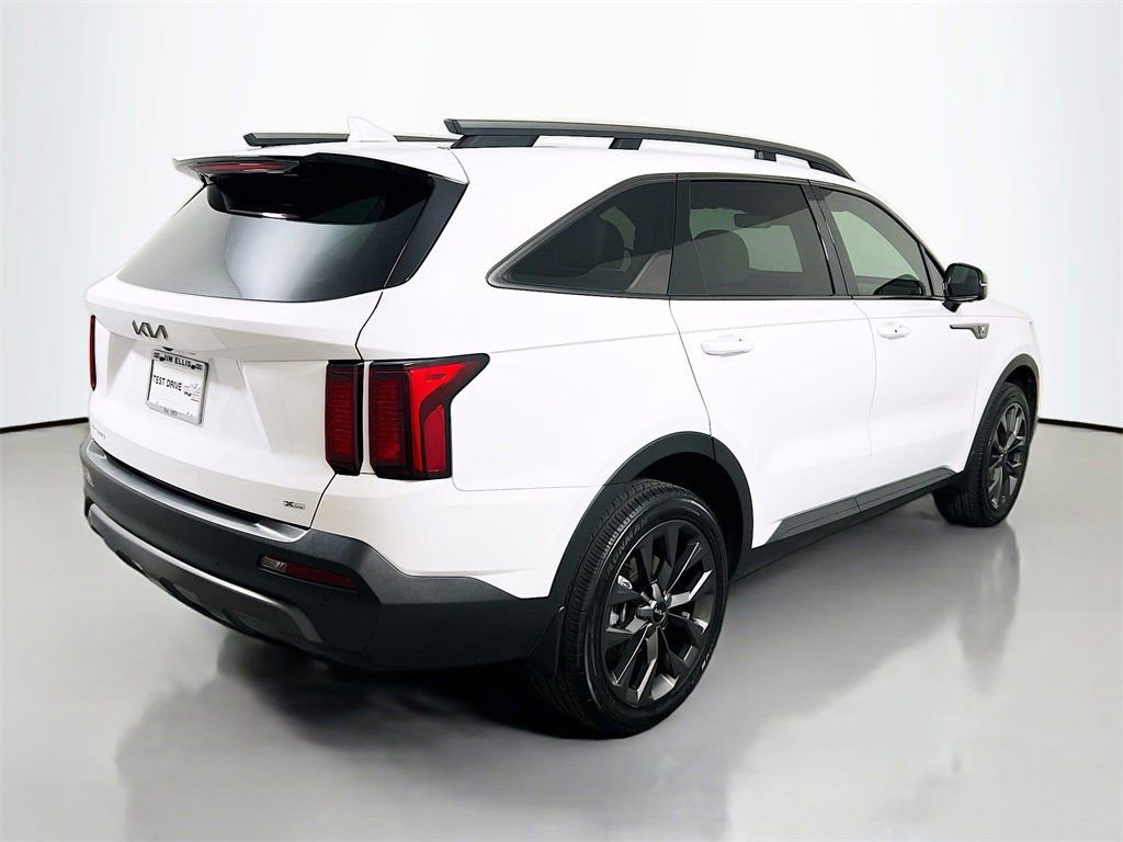 Used 2023 Kia Sorento X-Line EX image 7