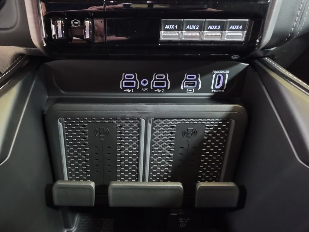New 2027 RAM 2500 Rebel w/ Rebel Level 2 Equipment Group AWD/4WD image 24
