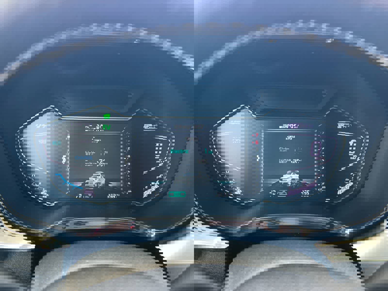 Used 2022 Kia Niro EX Premium image 25