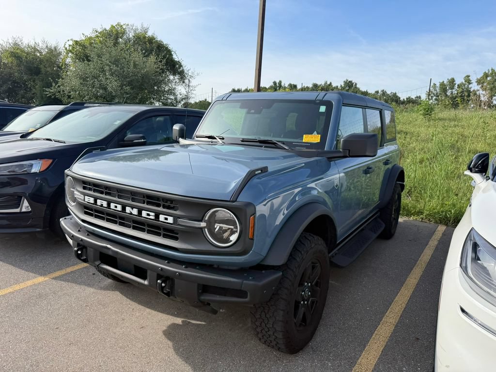 Used 2025 Ford Bronco Big Bend w/ Black Diamond Package AWD/4WD image 3