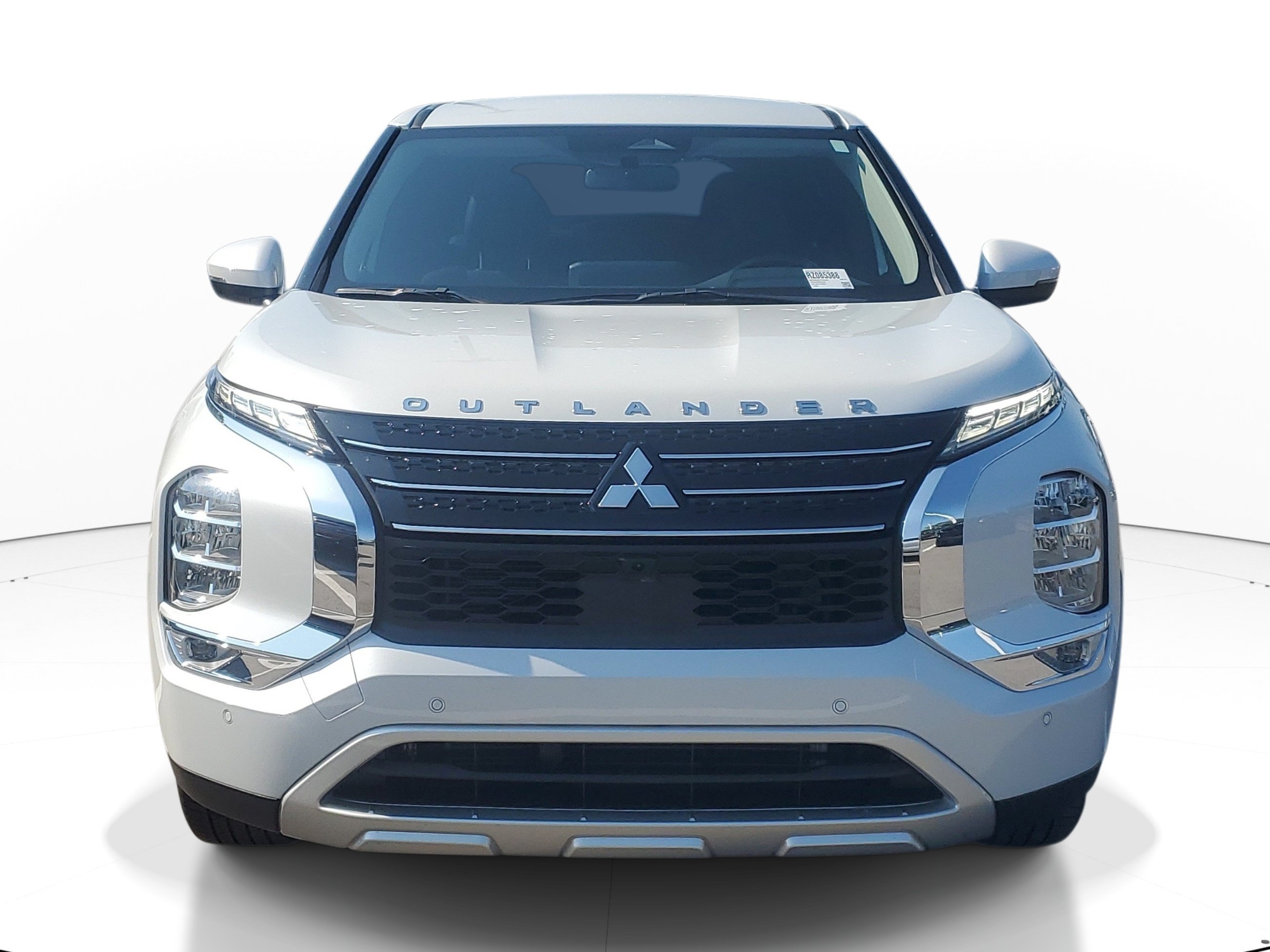 Used 2024 Mitsubishi Outlander SE FWD image 3