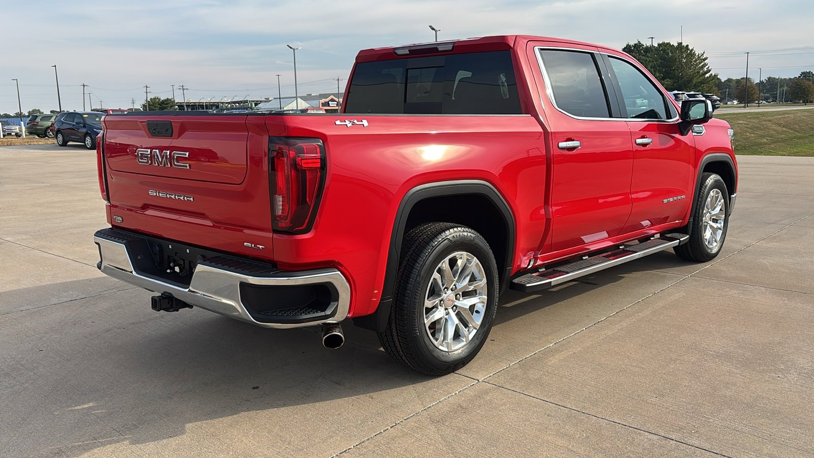 Used 2020 GMC Sierra 1500 SLT w/ SLT Premium Package image 9