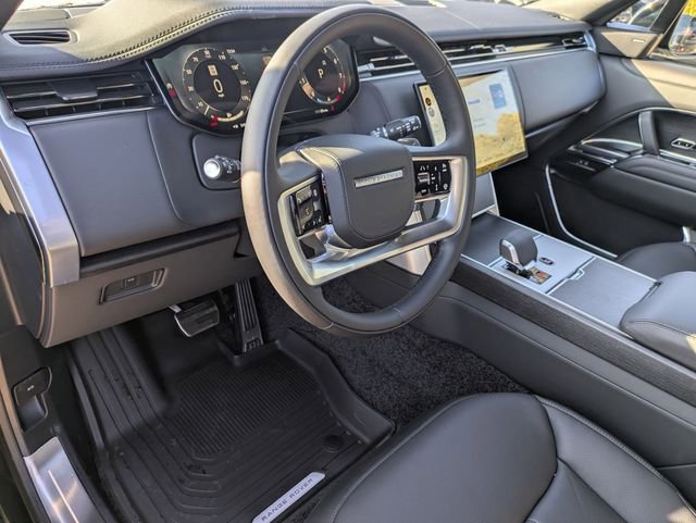 New 2026 Land Rover Range Rover Long Wheelbase SE image 7