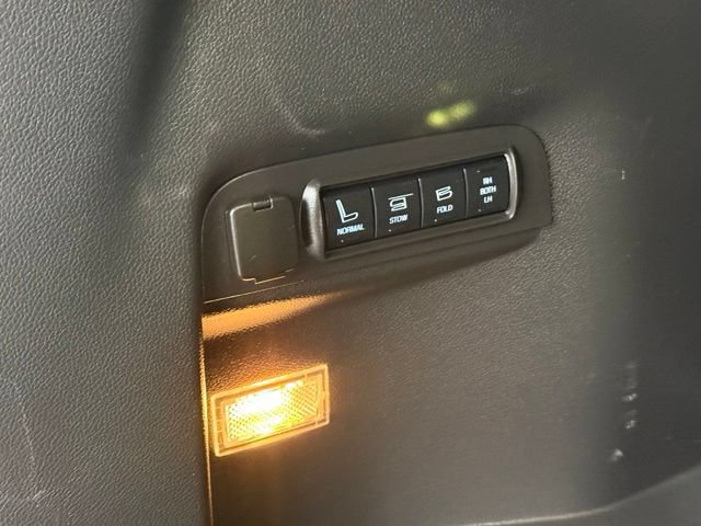 Used 2015 Ford Explorer Limited w/ Equipment Group 302A AWD/4WD image 6