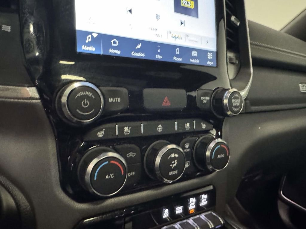 Used 2022 RAM 1500 Laramie image 25