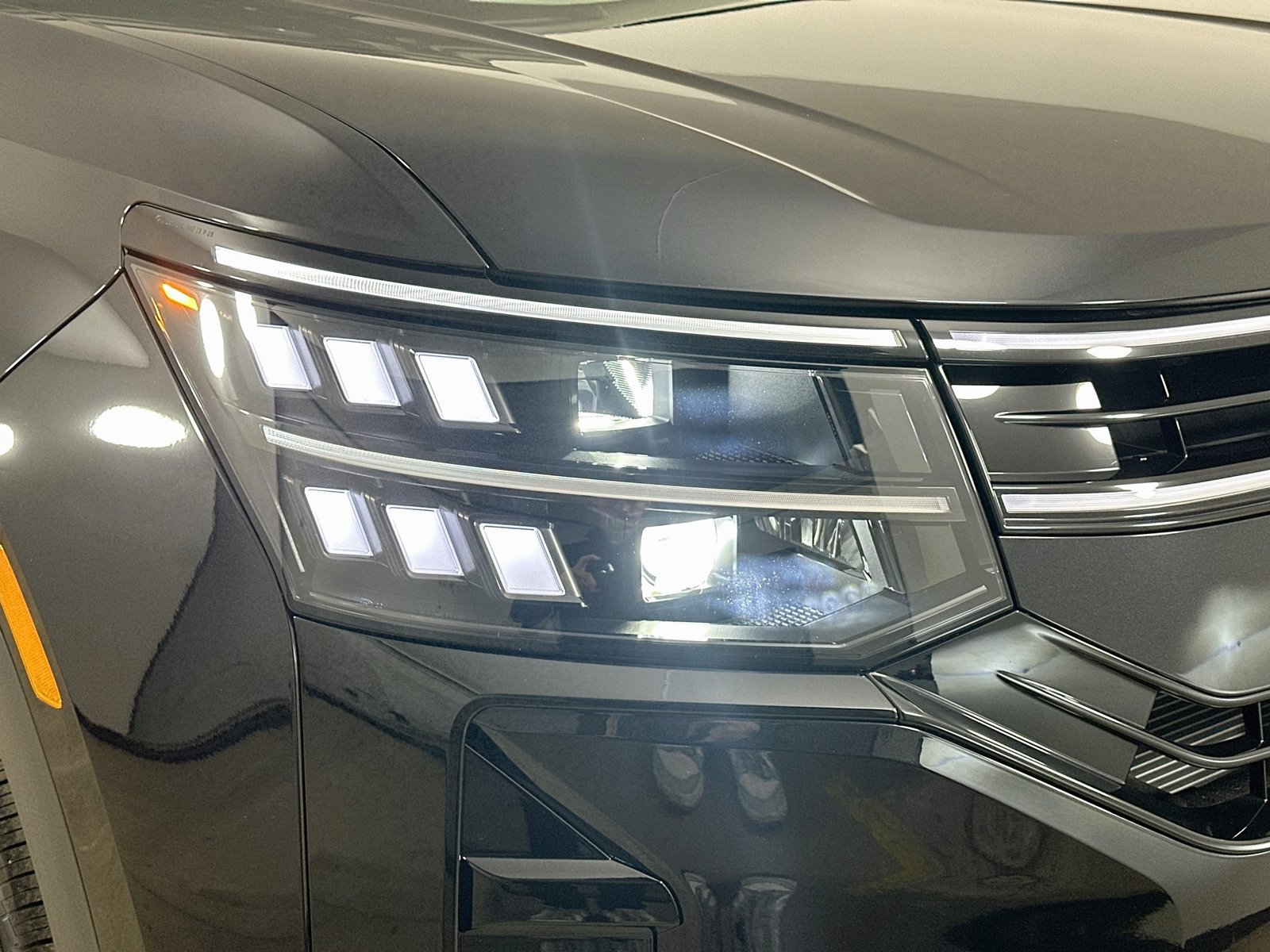 New 2027 Volkswagen Atlas SE AWD/4WD image 9