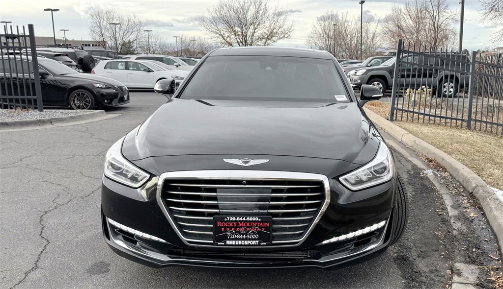 Used 2018 Genesis G90 3.3T Premium image 3