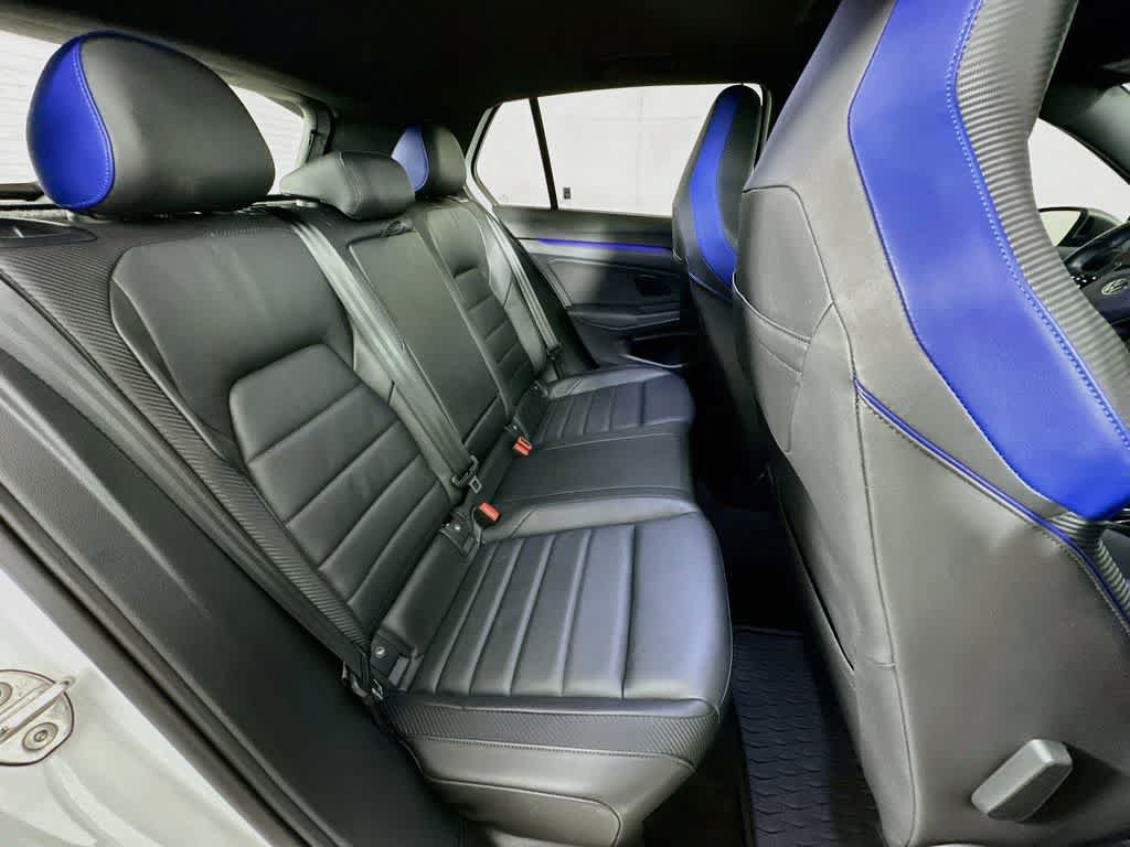 Used 2023 Volkswagen Golf R AWD/4WD image 32