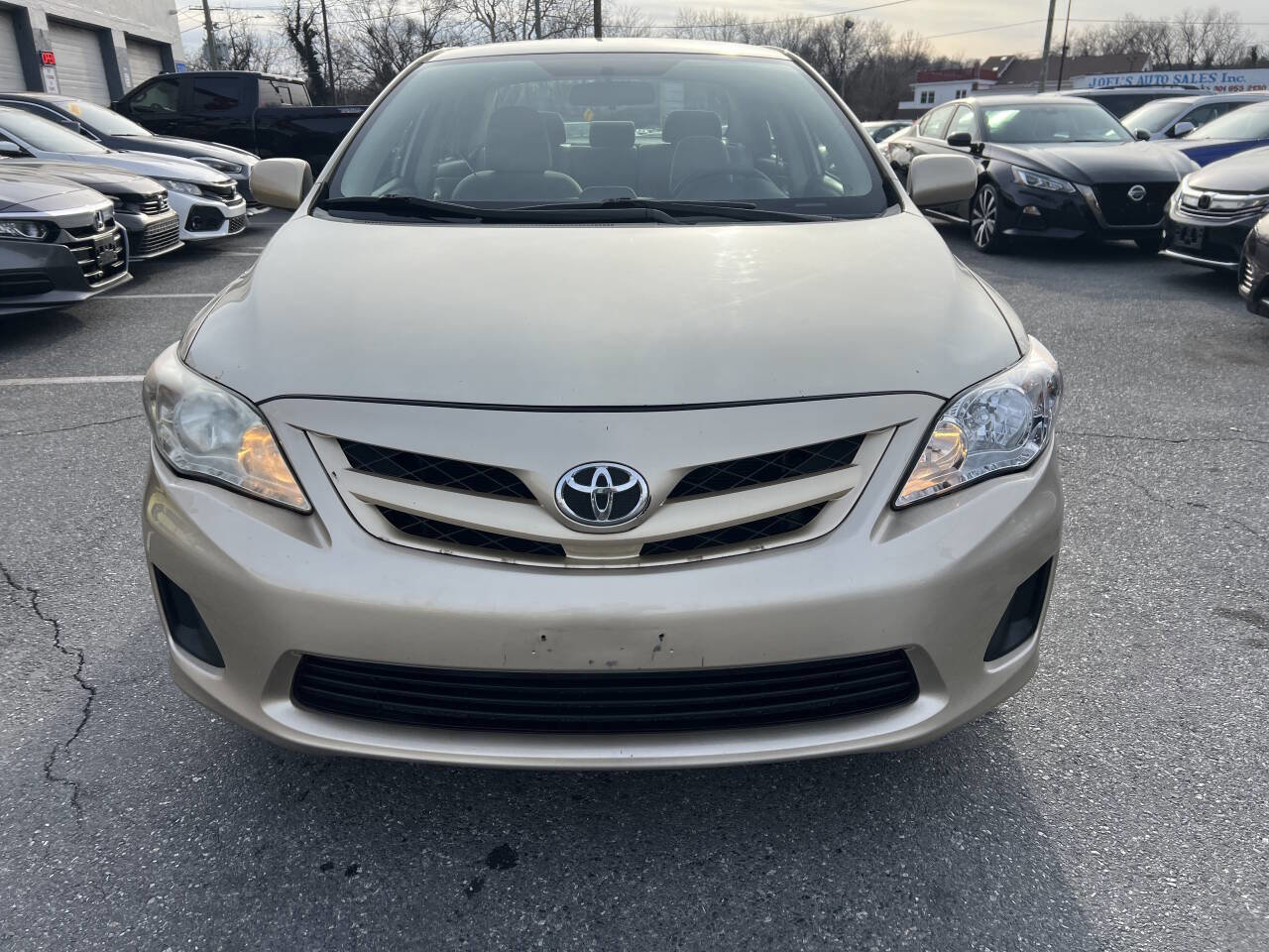 Used 2012 Toyota Corolla LE image 2