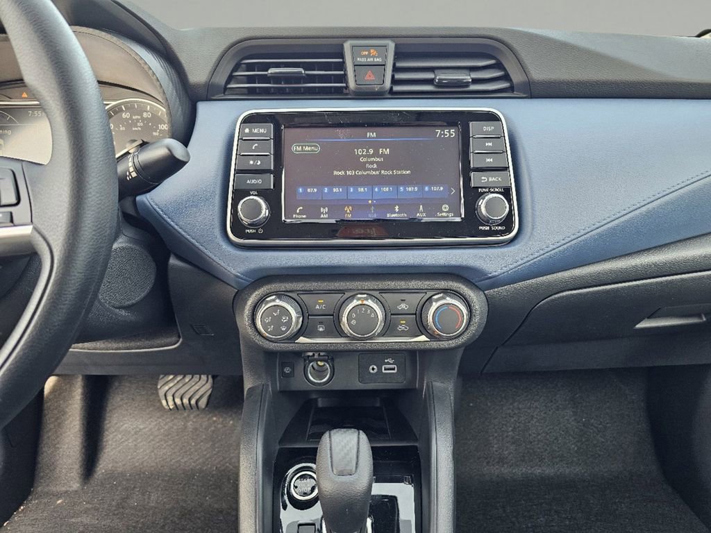New 2025 Nissan Versa SV w/ Trunk Package FWD image 21