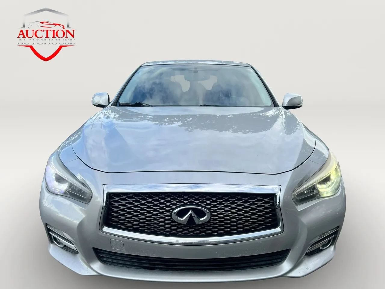 Used 2014 INFINITI Q50 Premium w/ Navigation Package AWD/4WD image 2