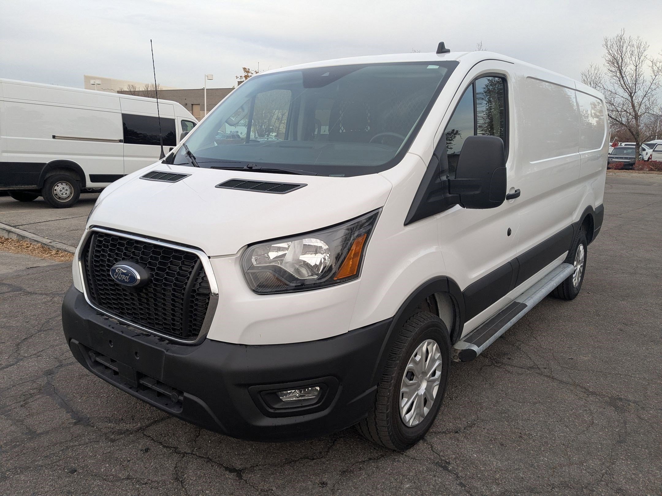 Used 2024 Ford Transit 250 Low Roof w/ Exterior Upgrade Package image 10