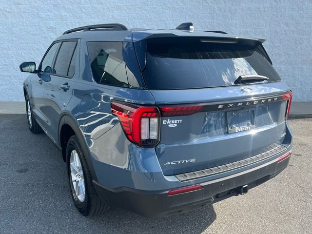 Used 2025 Ford Explorer Active image 6