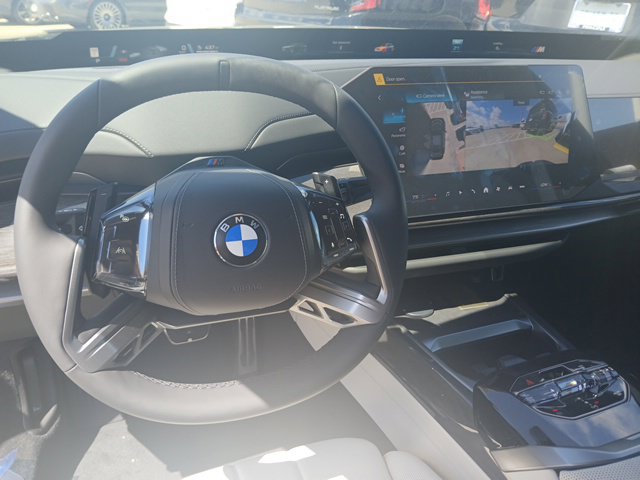 New 2027 BMW 740i xDrive w/ Executive Package AWD/4WD image 21