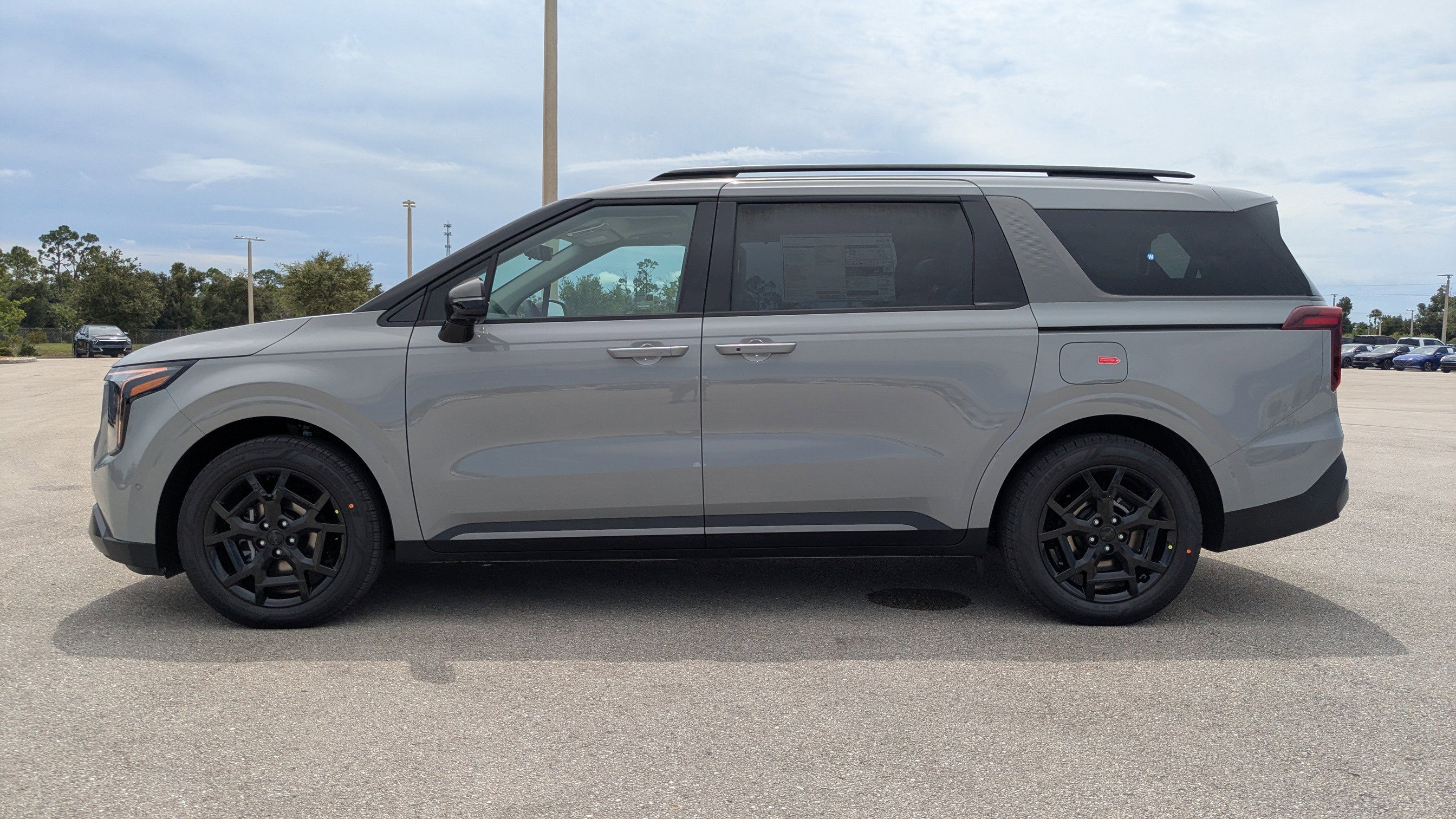 New 2026 Kia Carnival SX Prestige image 8