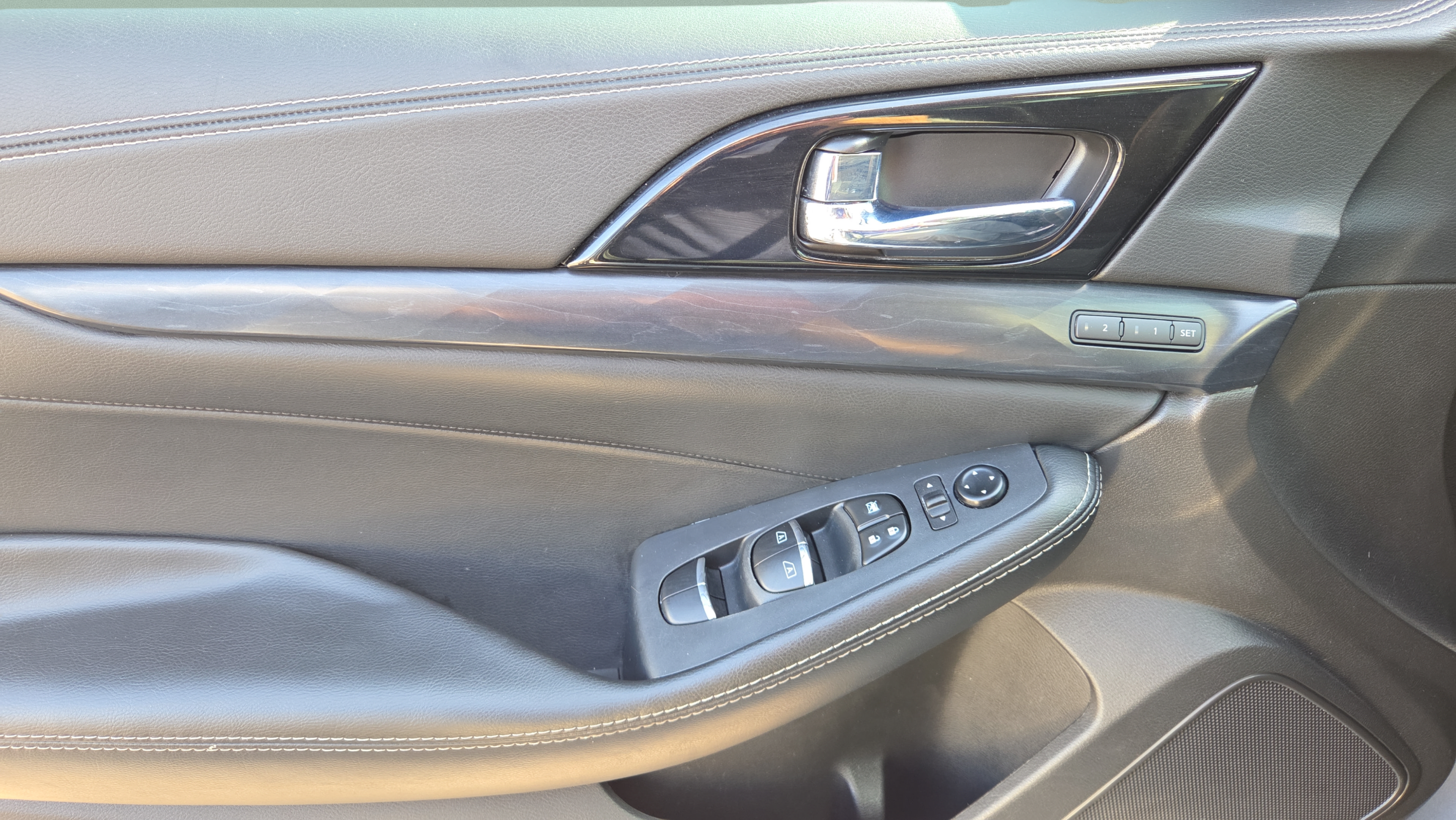 Used 2023 Nissan Maxima Platinum w/ Sport Mat Group FWD image 19