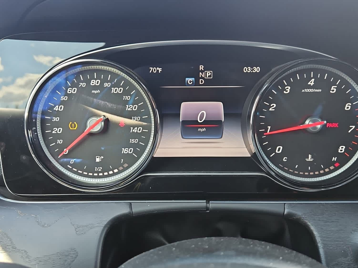 Used 2017 Mercedes-Benz E 400 4MATIC Wagon image 20