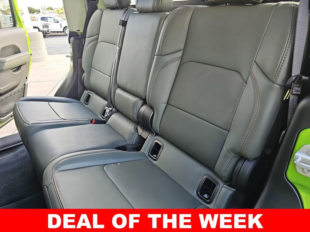 New 2025 Jeep Gladiator Mojave w/ Convenience Group AWD/4WD image 13